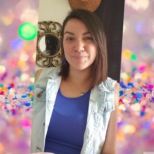 Meet your Posher, Andrea